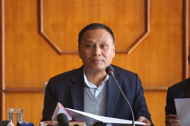 kulman-ghising_pressmeet_-(2)_skOct5aygv