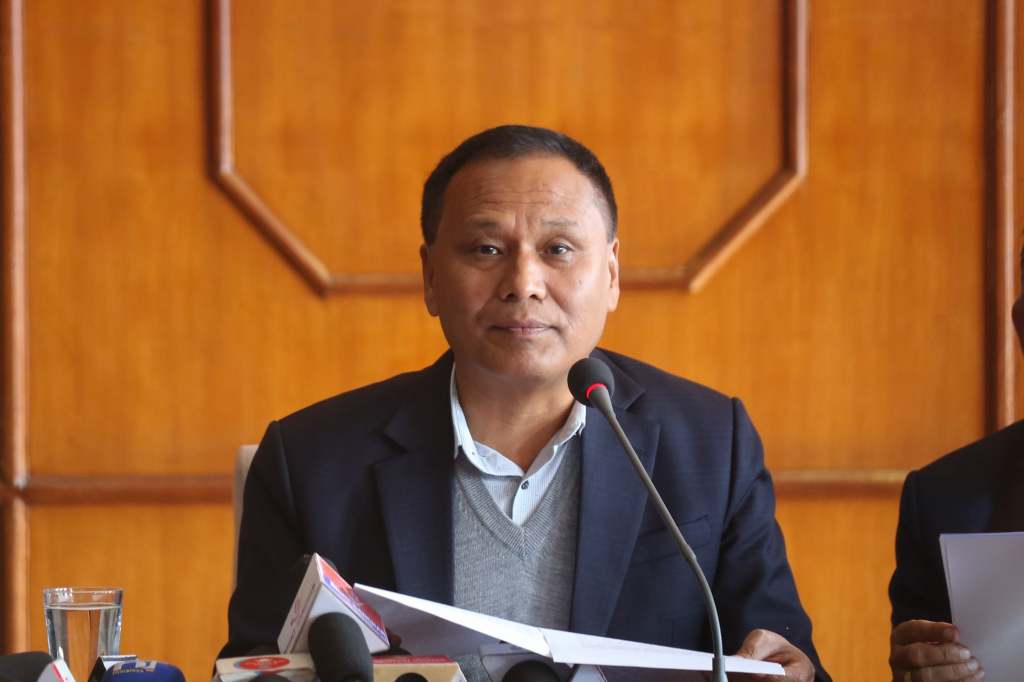 kulman-ghising_pressmeet_-(2)_skOct5aygv
